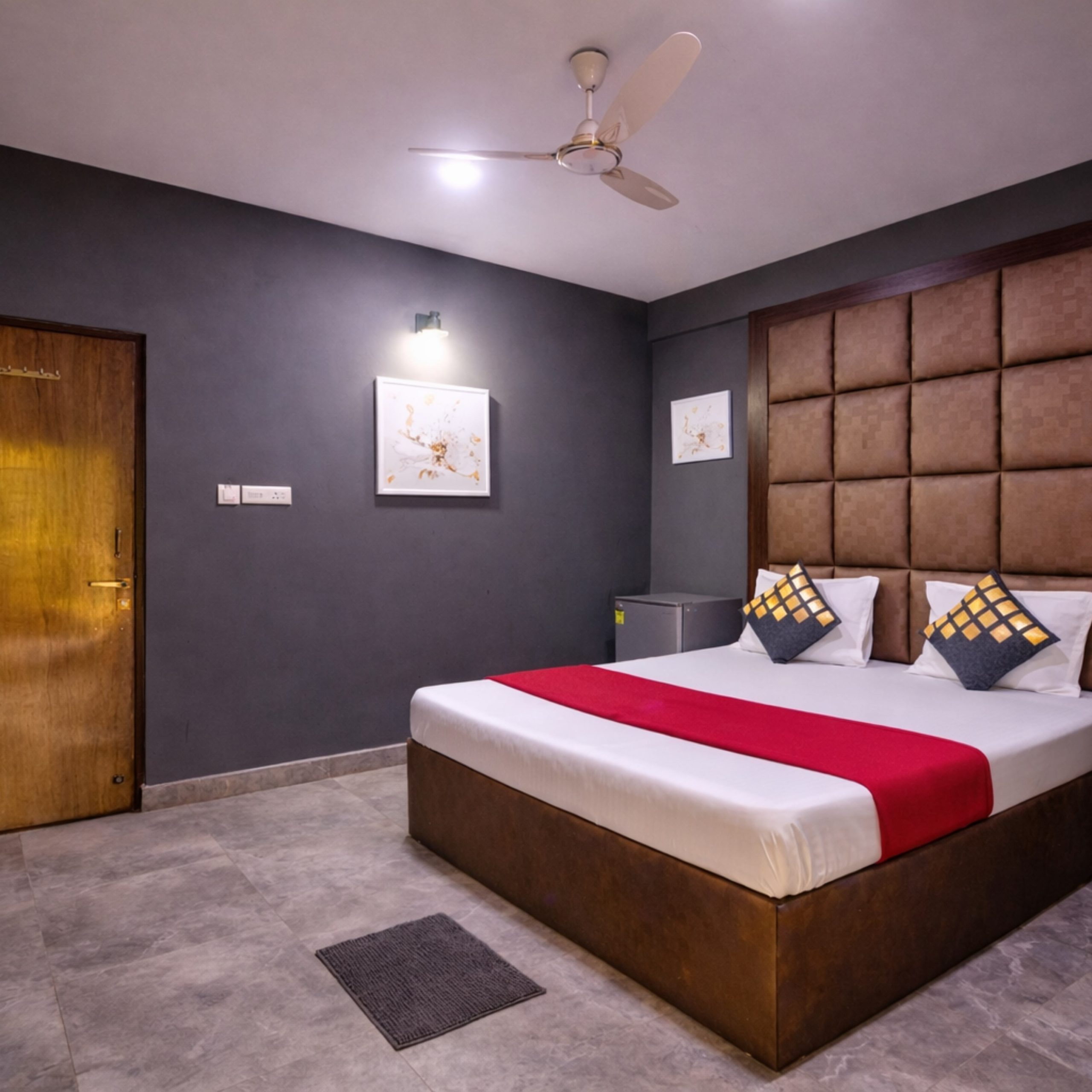 Interconnected Rooms